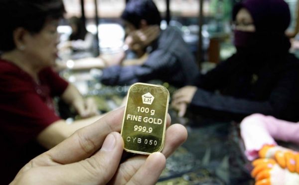 Emas Antam Turun Rp3.000 per Gram, Cek Harga Terbarunya