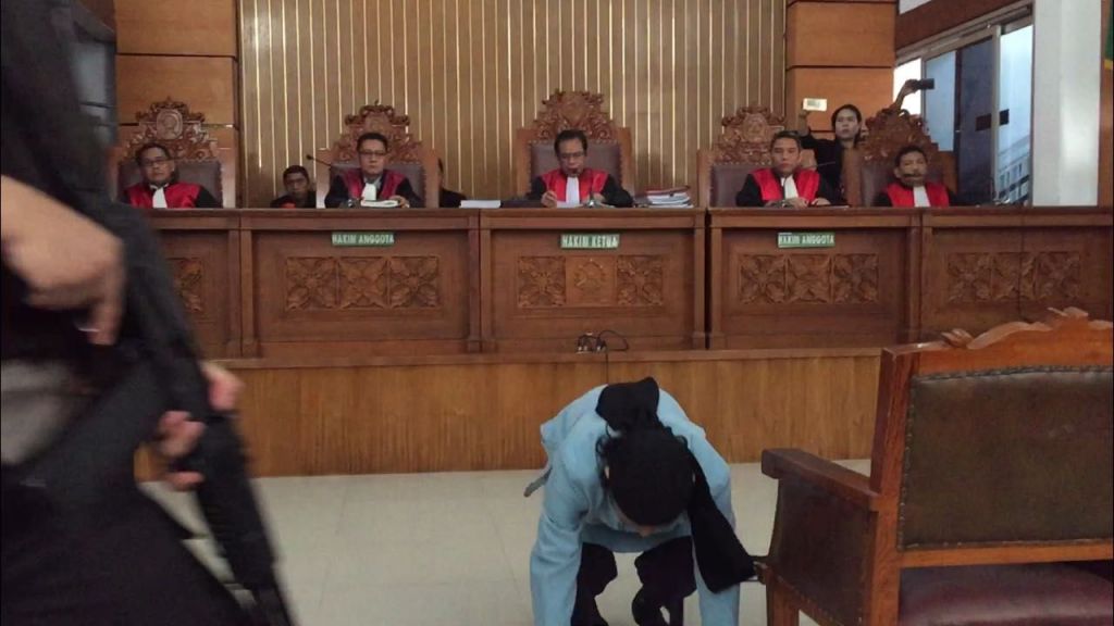 Begini Reaksi Aman Abdurrahman Usai Hakim Bacakan Vonis Hukuman Mati