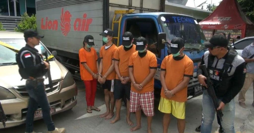 Selundupkan Bibit Lobster, Dua Security Bandara Soetta Ditangkap