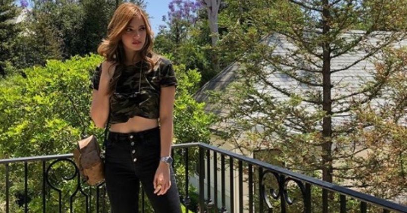 Moms, Curi Gaya Kece Nia Ramadhani Bersama Buah Hati