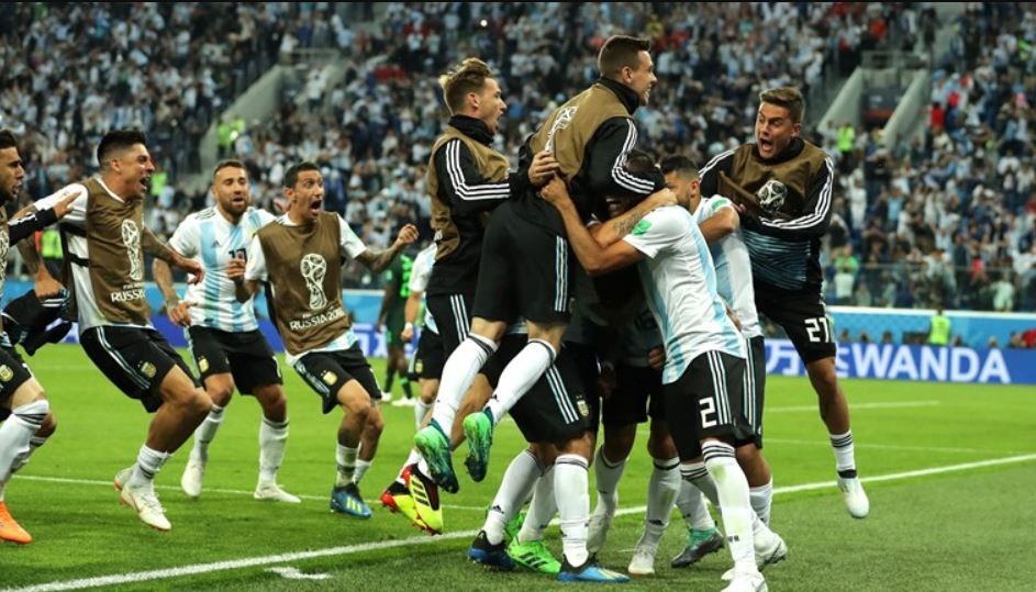 Dramatis, Gol Marcos Rojo ke Gawang Nigeria Bawa Argentina ke 16 Besar