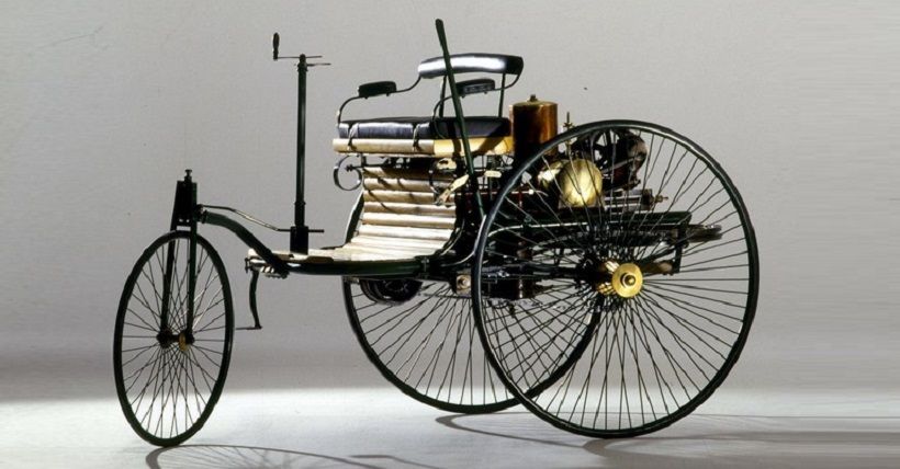 Replika Mobil Pertama Mercedes-Benz Dijual 