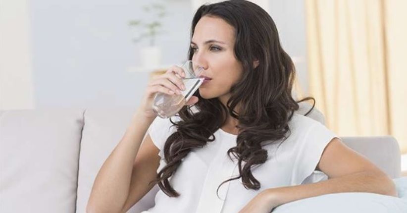 Minum Air Putih Dapat Turunkan Berat Badan, Simak 5 Alasannya