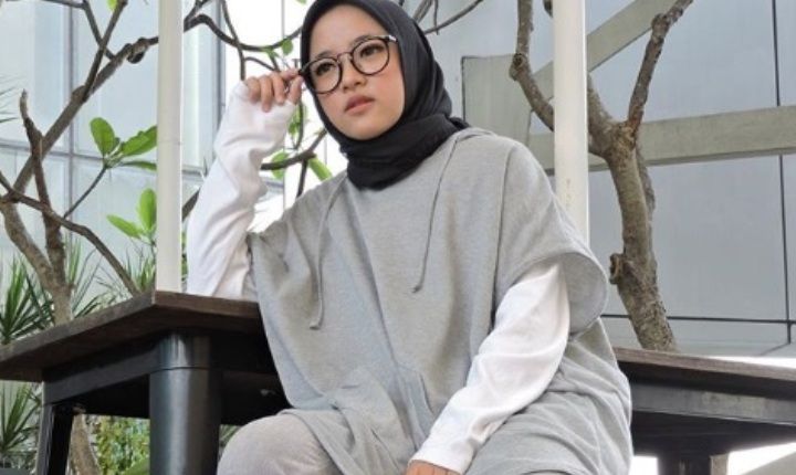 Keren, Gaya Fashion Nissa Sabyan yang Bisa Ditiru