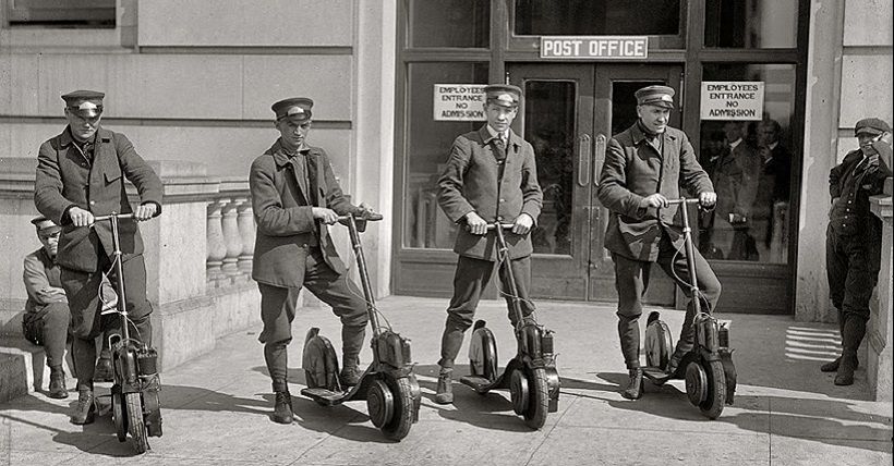 Mengenal Sejarah Skuter Matic Pertama di Dunia