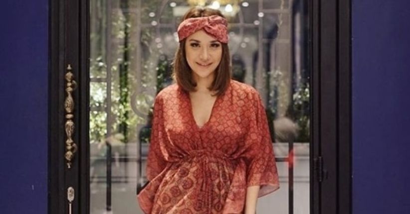 Berponi, Gaya Rambut Baru Bunga Citra Lestari Dipuji Netizen