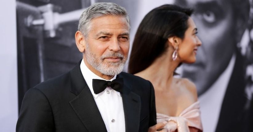 George Clooney Ditabrak Mobil hingga Terpental