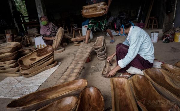 Agresif Dorong Ekspor, Industri Furnitur dan Kerajinan Raih Surplus