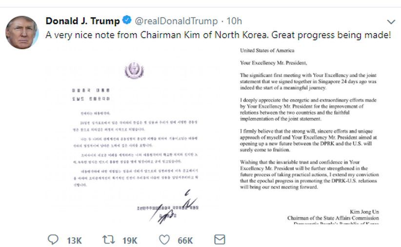 Donald Trump Pamer Surat dari Kim Jong Un