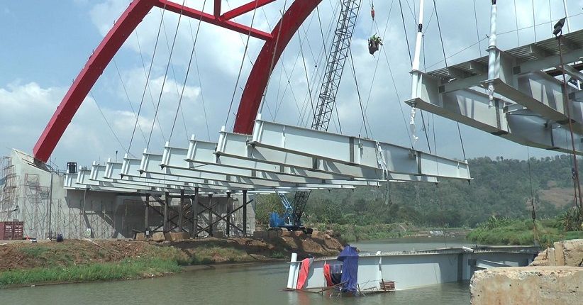 Evakuasi Cross Girder yang Terputus di Jembatan Kalikuto Ditunda