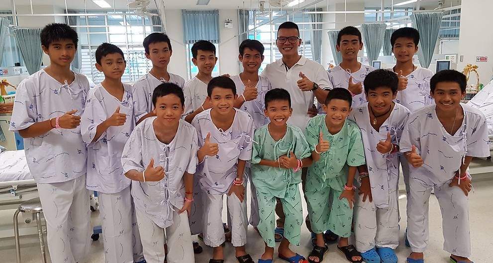 Pertama Kali, 12 Remaja Thailand dan Tim Penyelamat Gelar Jumpa Pers