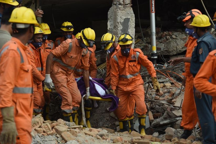 Korban Tewas Gedung Ambruk di India Jadi 9 Orang, 2 Keluarga Terjebak