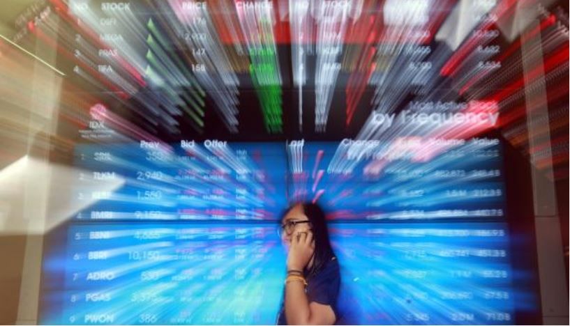 IHSG Pagi Dibuka Turun ke 4.549