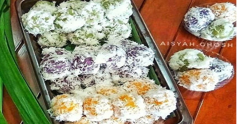 Lezatnya Klepon Warna-warni Terbuat dari Ubi Ungu dan Kuning