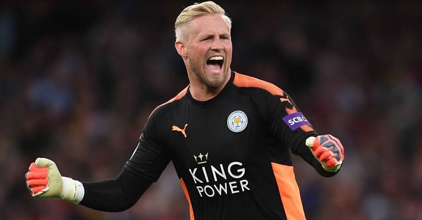 Schmeichel Diinginkan Chelsea, Leicester Enggan Melepasnya