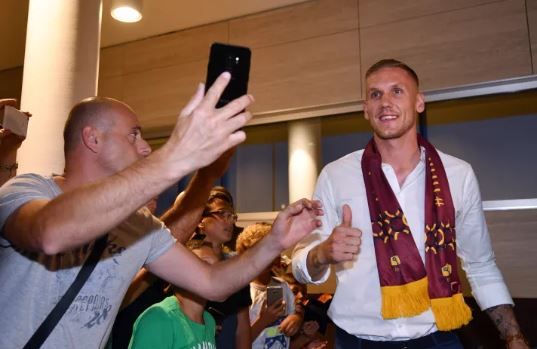 Tiba di Italia, Olsen Segera Teken Kontrak dengan Roma