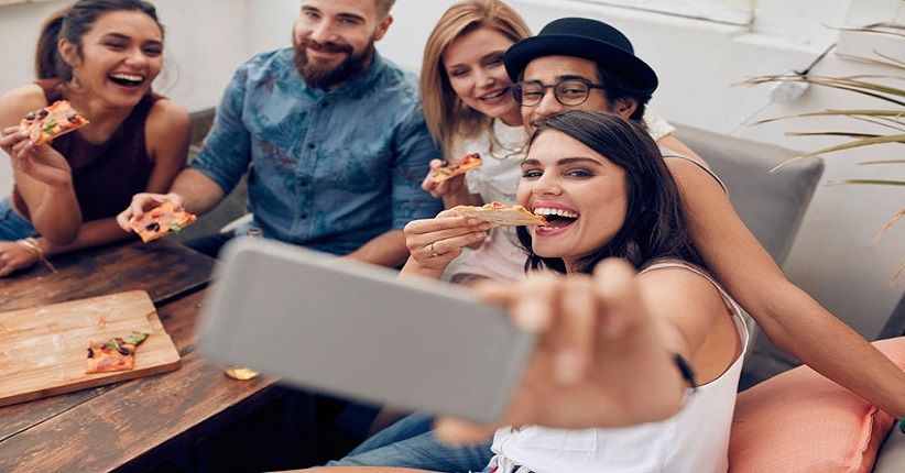 Mayoritas Traveler Milenial Lebih Suka Travelling dengan Keluarga