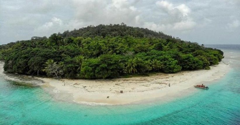 Pulau Molana di Maluku Miliki Underwater Tak Kalah dari Bunaken