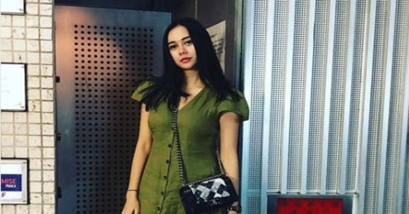 Ikutan Joget Keke Challenge, Aura Kasih Pakai Becak