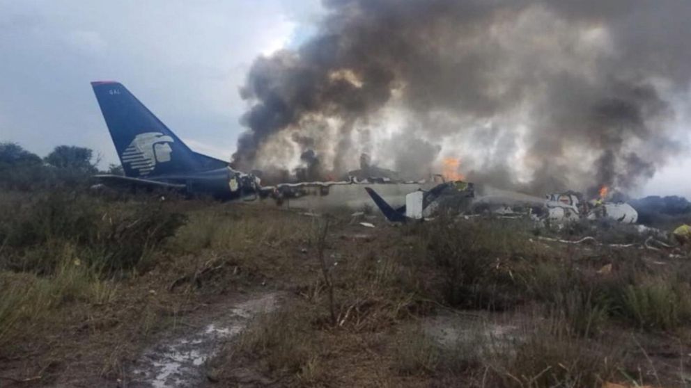 Pesawat Jatuh saat Lepas Landas di Meksiko, 85 Orang Luka