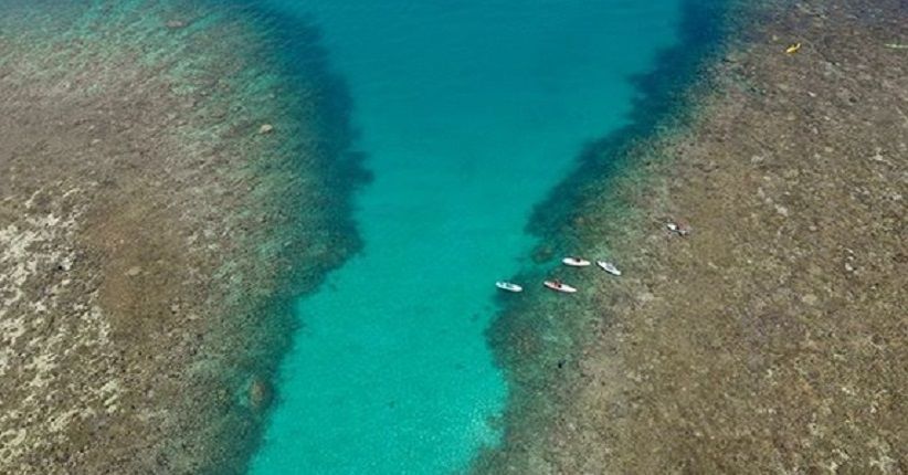 Melihat Keindahan Pulau Lengkuas dari Puncak Mercusuar Usia 136 Tahun