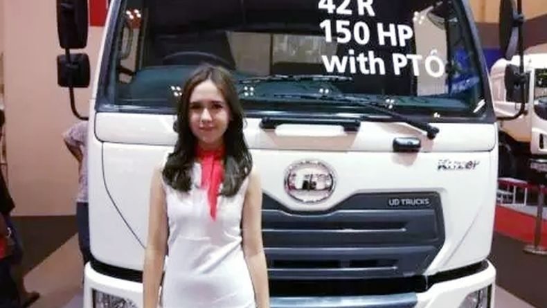 Tampil Menawan di GIIAS, Begini Biaya Kecantikan SPG