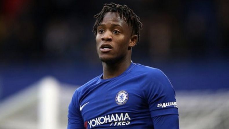 Chelsea Pinjamkan Michy Batshuayi ke Valencia