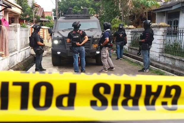Anggota Densus 88 di Jambi Luka 6 Tusukan Diserang Terduga Teroris