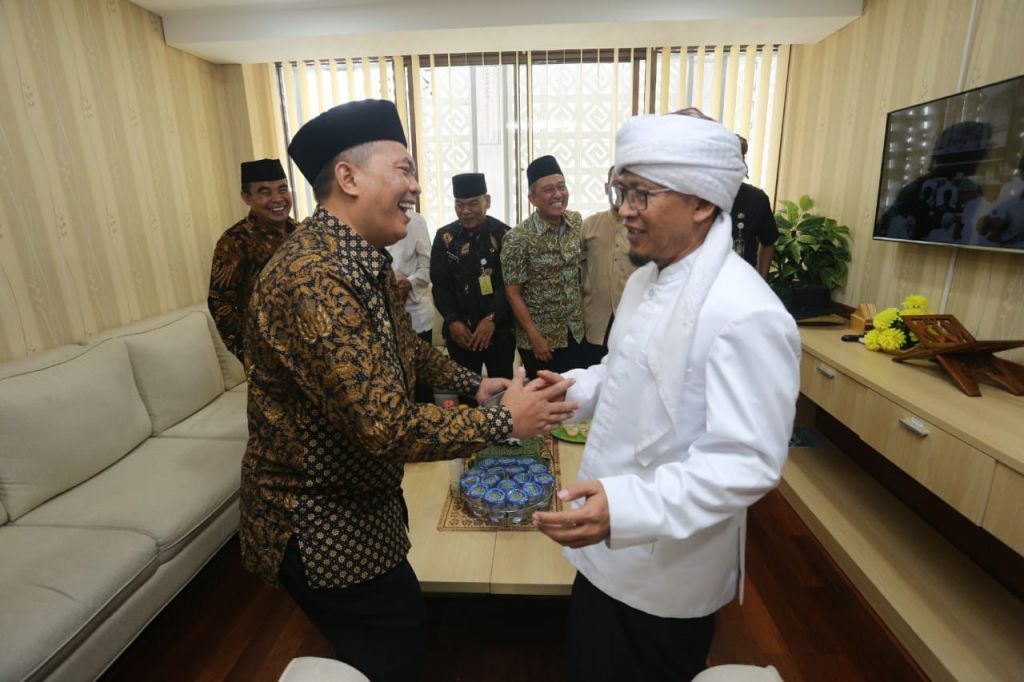 Soal Pilpres 2019, Aa Gym: Jangan Menuhankan Capres Cawapres