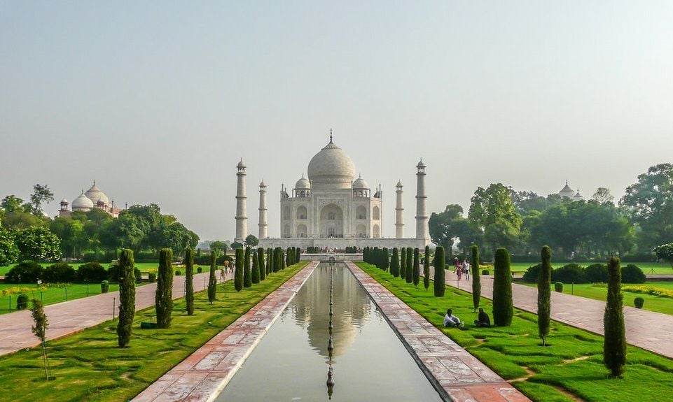 Ada Ancaman Bom dari Penelepon Misterius, Taj Mahal Ditutup Sementara