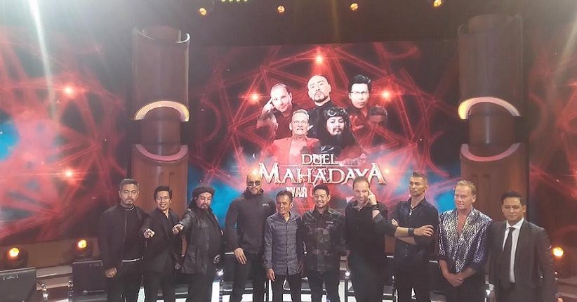 Deddy Corbuzier dan Para Magician Beri Kejutan di Duel Mahadaya
