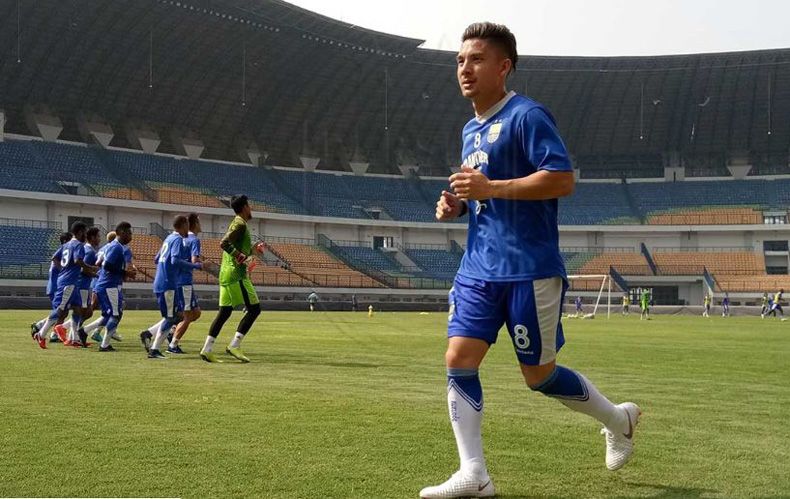 Pulih dari Cedera, Kim Jeffrey Masuk Skuat Persib di Piala Indonesia