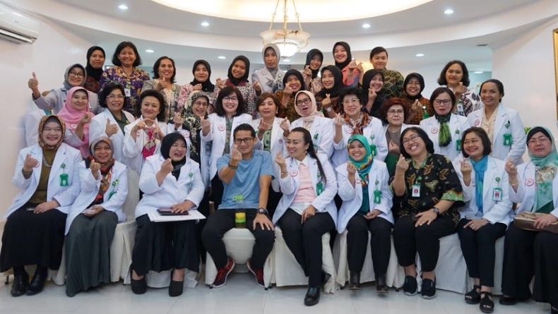 Magnet Sandi, usai Periksa Kesehatan Diserbu Dokter untuk Foto Bareng