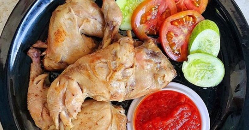 Mencicipi Ayam Pop Gurih dan Lezat Khas Padang