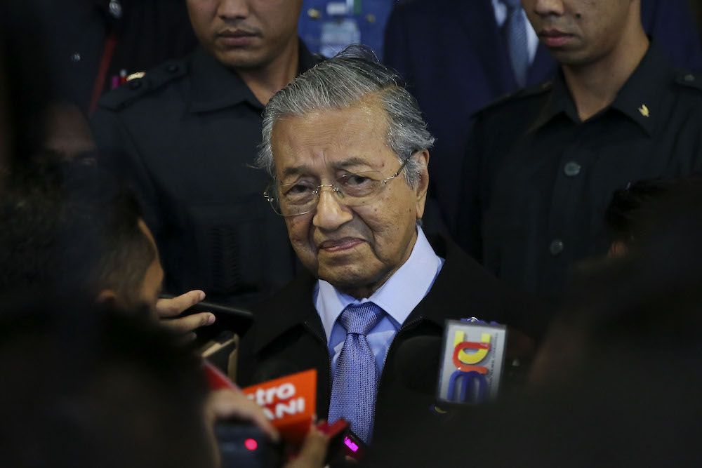 Akan Kunjungi China, Mahathir Diminta Temui Keluarga Korban MH370