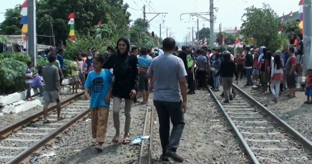 Philip Sthepen Tewas Disambar Kereta Bandara Soetta di Kebon Jeruk