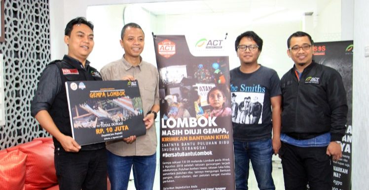 Forum Wartawan Otomotif Donasi Korban Gempa Lombok