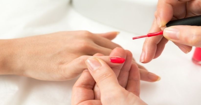 7 Tips Perawatan Kuku Tangan dan Kaki Lebih Sehat & Tahan Lama