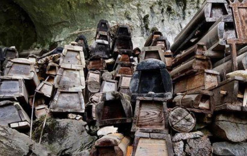 China Larang Jenazah Dikubur, Peti Mati pun Diubah Jadi Furnitur