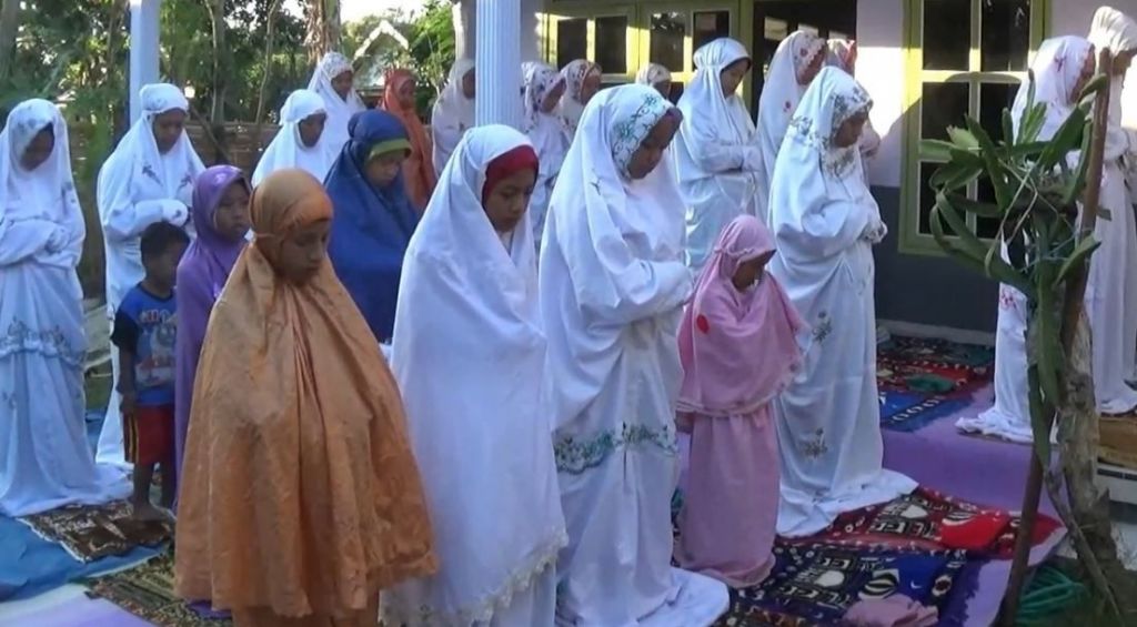 Jamaah Islam Aboge di Probolinggo Salat Idul Adha Hari Ini
