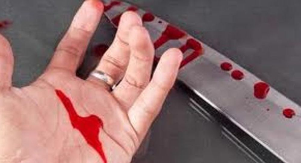 Tak Sanggup Belikan Pacar Mobil Mewah, Pria Nekat Sayat Tangan Sendiri