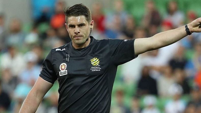 Sosok Shaun Evans, Wasit yang Dituding Biang Kekalahan Timnas U-23