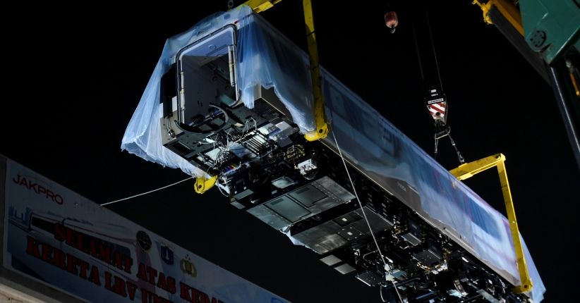 Jakpro Sebut Kemenhub Beri Lampu Hijau LRT Jakarta Uji Coba Operasi