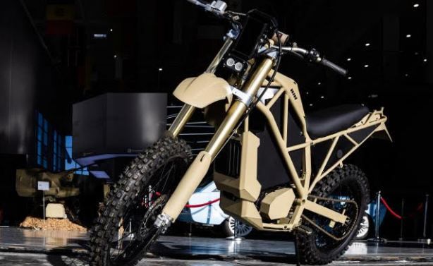 Selain Mobil, Pabrikan Senjata AK47 Kenalkan Motor Listrik