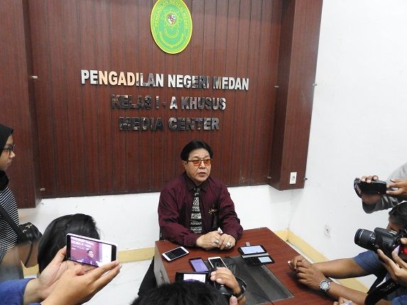 Penyidik KPK Geledah Ruangan Ketua dan Wakil Ketua PN Medan