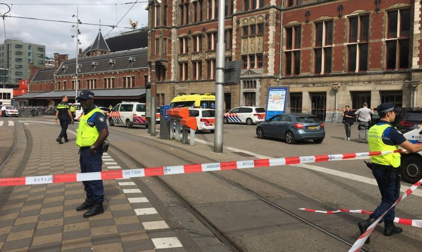 Penikaman di Stasiun Amsterdam Lukai 2 Orang, Pelaku Ditembak