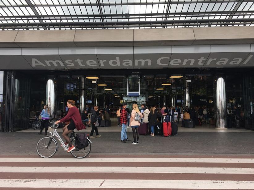 2 Korban Penikaman di Stasiun Amsterdam Ternyata Turis Amerika
