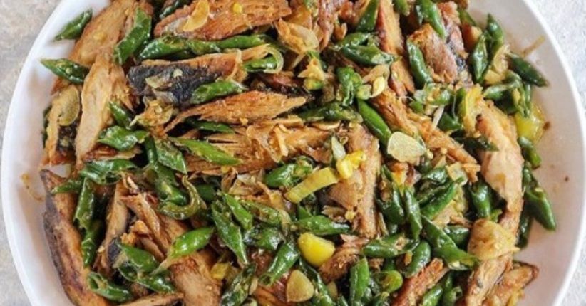 Makan Lahap dengan Tongkol Cabai Hijau yang Menggugah Selera