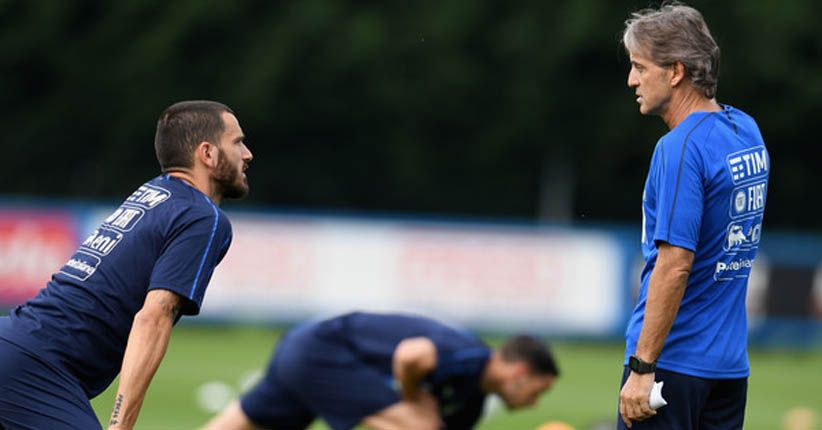 Unik, Mancini Putar Lagu Queen dan Bon Jovi di Latihan Timnas Italia