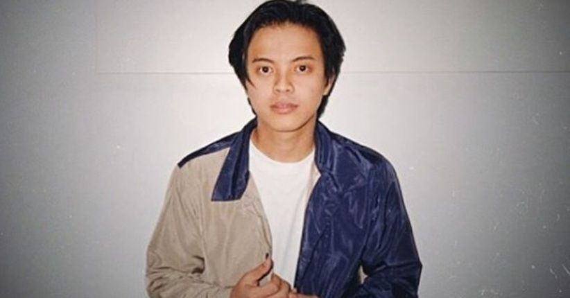 Tak Peduli Dinilai 'Gila', Bisma Smash Menikmati Profesi Office Boy